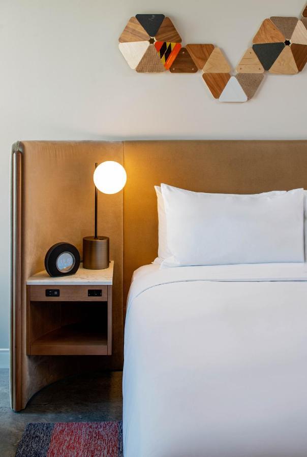 Hyatt Centric Downtown 4*
